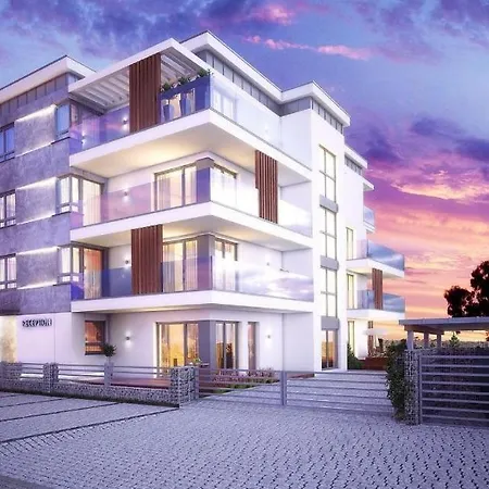 Azure Sunrise Apartment *